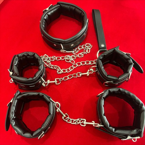 Leather padded handcuffs - pu,