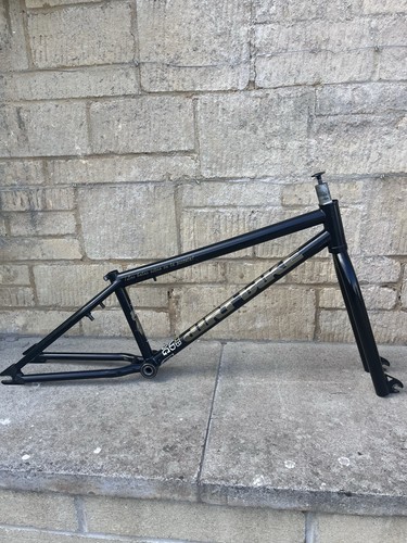 Dirtbike 22tt black 24 - s&m,
