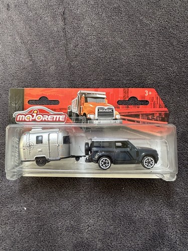 Land rover defender and - 1:64,