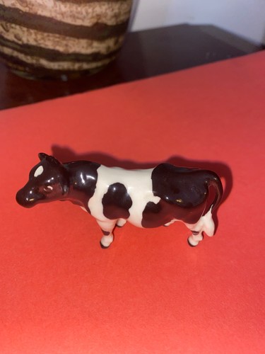 Hagen renaker holstein bull - hagen,