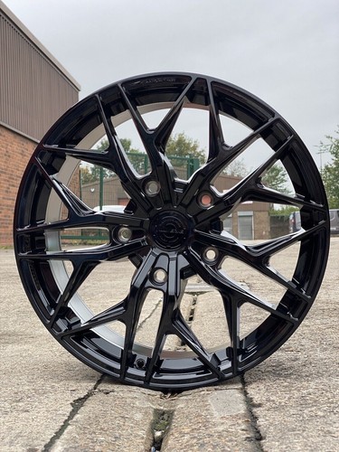 Black xt3 alloy wheels - xt3,