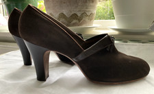 VINTAGE-1940s Ladies brown suede shoes. 'IMiller' Made in USA. Size: UK 4/4.5