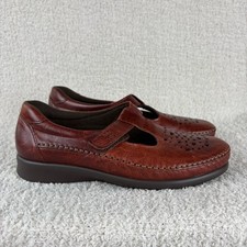 SAS Shoes Womens 7M Walnut
