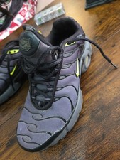 Nike Air Max TNS  Size 3.5 UK