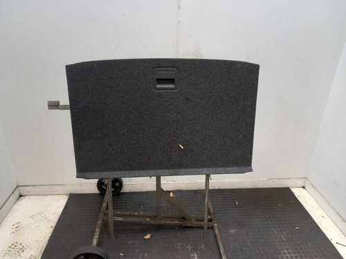Volkswagen polo boot - boot, floor
