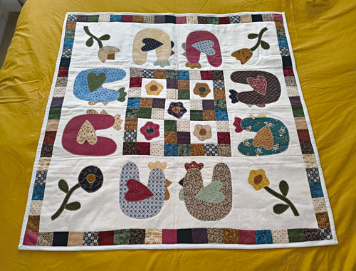 Cotton patchwork quilted - cotton, hen