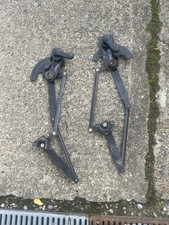 ford sierra cosworth 3 door window regulators Manual