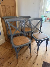 Set 4 Wood Bistro Chairs Caned
