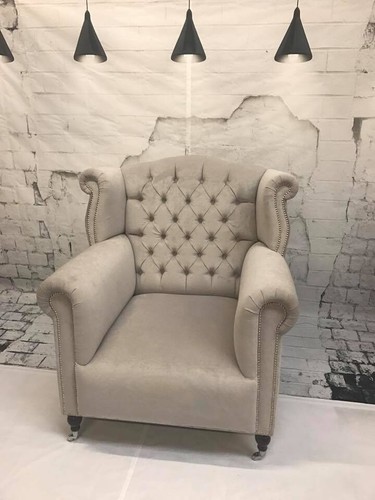 Chesterfield queen anne - chesterfield,