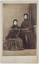 CDV LADIES IN WINTER WEAR