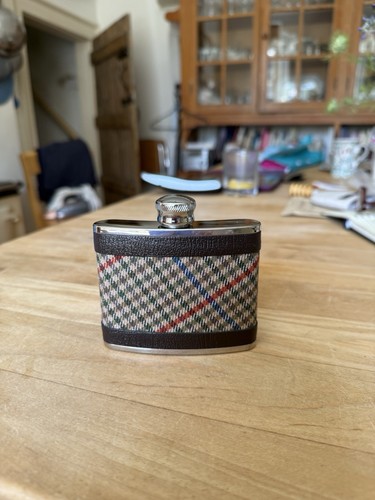 Lichfield leather hip flask - lichfield,