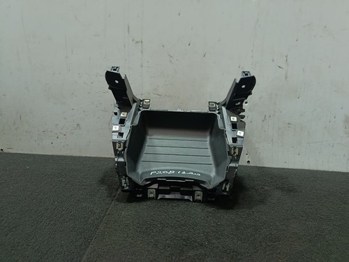 Peugeot 208 mk2 centre - centre, console