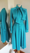 Vintage 40s style Green Shirtwaist Belted Retro Christmas 10 12 VGC