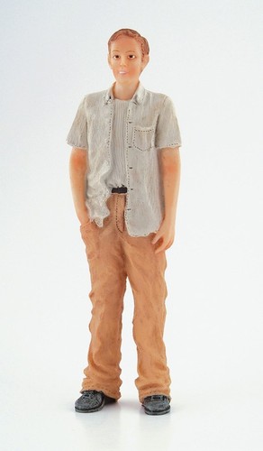 Dolls house miniature - dolls,