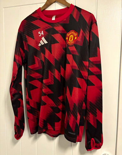 Player issued manchester - player,