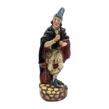 Royal Doulton Figurine Pied