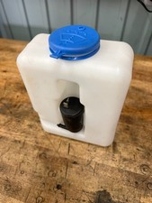 UNIVERSAL 12v WINDSCREEN WASHER BOTTLE KIT MOTOR PUMP