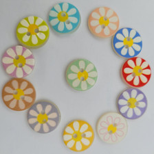 Flower button - Novelty 2 hole 14mm round buttons - Baby - craft - Cardigan