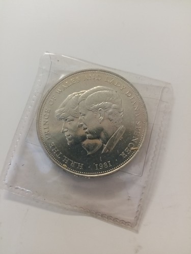 Crown coin 1981 royal - crown,