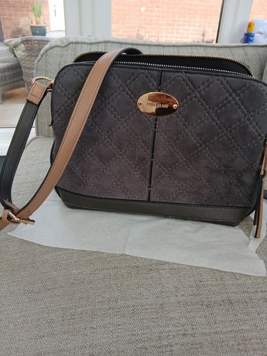 River island triple - river,