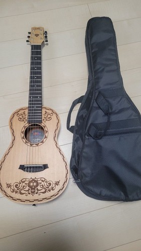 Cordoba coco mini guitar - mini,