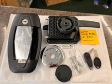 SWIFT EVOLINE CARAVAN HARTAL RIGHT HANDED DOOR LOCK 9839160 WITH BARREL & KEYS