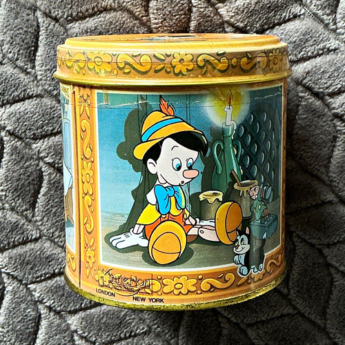 Disney pinocchio metal tin - metal,