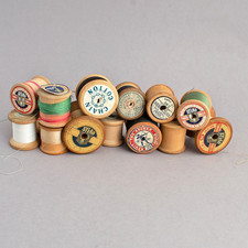 14 Vintage WOODEN COTTON REELS