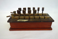 Vntg Philip Harris Scientific