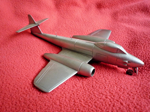 Gloster meteor pewter model - meteor,