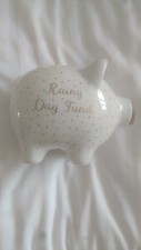 Rainy day fund pot - day,