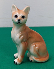 Small Ginger & White Porcelain