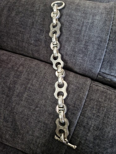 Silver tone toggle - tone, chain