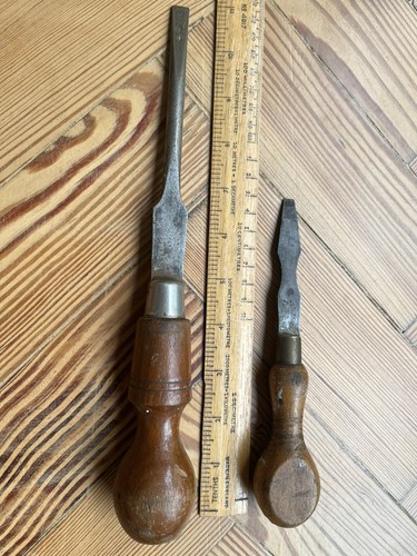 Pair large military clay - h,