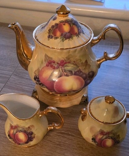 Orchard gold style teapot - style, set