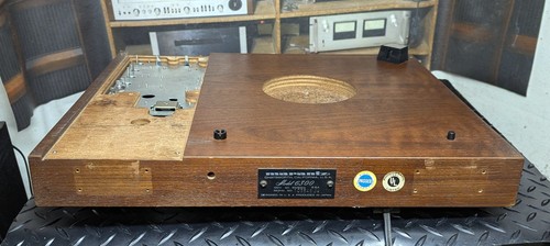 Marantz 6300 turntable wood