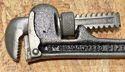 Nice vintage guaranteed - 6”,