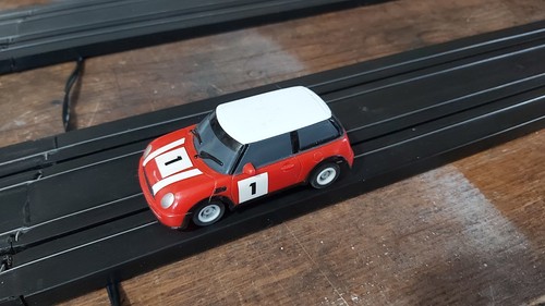 Micro scalextric bmw mini - micro,