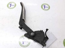 7L6723507 pedal potentiometer