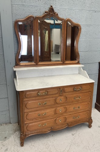 French antique oak - , washstand