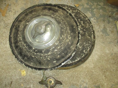 Vintage delage wheel trims - delage,