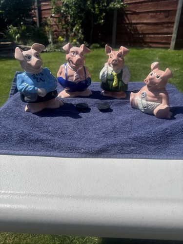 Natwest wade pigs piggy - wade, banks