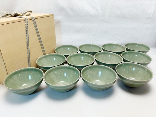 Japanese celadon dragon kazu - japanese,