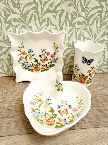 Aynsley cottage garden - aynsley,