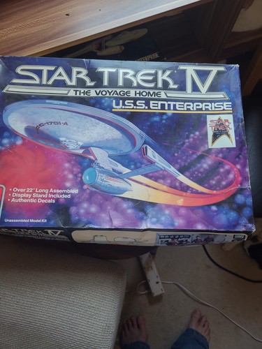 Star trek starship - trek,