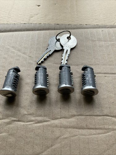 Thule lock set - lock,