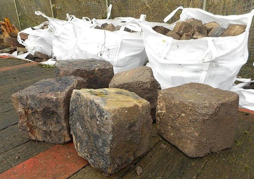 Used gritstone sandstone - used,