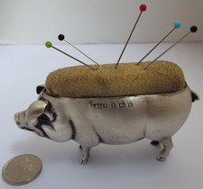 STUNNING XTRA LARGE ENGLISH ANTIQUE 1905 STERLING SILVER NOVELTY PIG PIN CUSHION