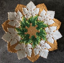 antique MEISSEN porcelain vine or MAPLE LEAF relief moulded 9.5" CABINET PLATE