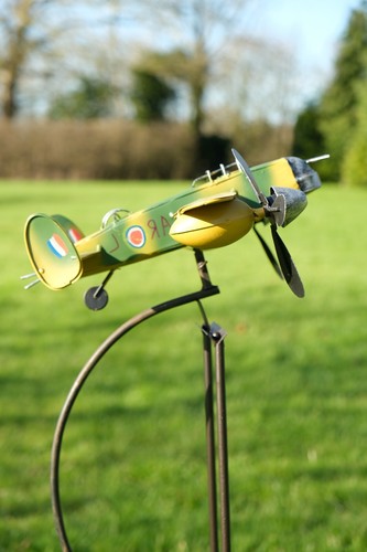 Rocking balancing lancaster - balancing,